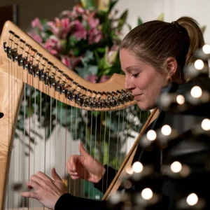 Yin Yoga mit Sound Bath & Harfe • SONNTAG, 04.01.2026